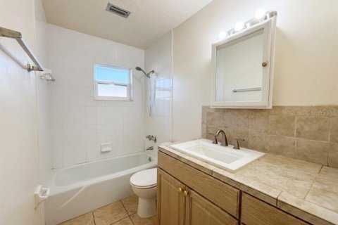 Apartment in Lakeland, Florida 2 bedrooms, 91.51 sq.m. № 2218960 - photo 7