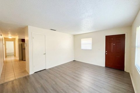 Apartment in Lakeland, Florida 2 bedrooms, 91.51 sq.m. № 2218960 - photo 2
