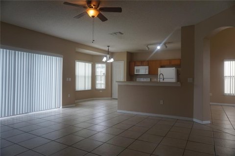 Condo in Kissimmee, Florida, 3 bedrooms  № 1900919 - photo 1