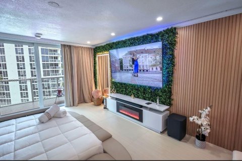 Copropriété à vendre à Sunny Isles Beach, Floride: 33.44 m2 № 1981834 - photo 3