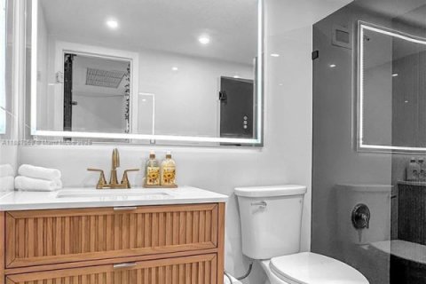 Copropriété à vendre à Sunny Isles Beach, Floride: 33.44 m2 № 1981834 - photo 7