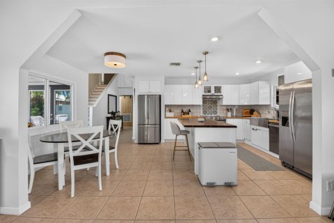 Villa ou maison à vendre à Boca Raton, Floride: 5 chambres, 314.66 m2 № 2422925 - photo 24