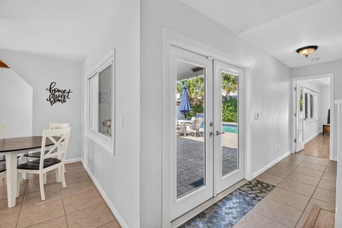 Villa ou maison à vendre à Boca Raton, Floride: 5 chambres, 314.66 m2 № 2422925 - photo 17