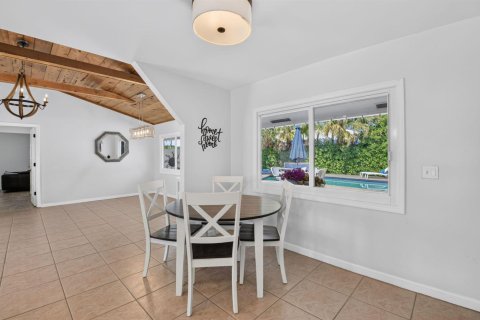 Villa ou maison à vendre à Boca Raton, Floride: 5 chambres, 314.66 m2 № 2422925 - photo 25