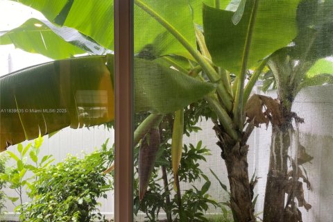 Touwnhouse à vendre à Tamarac, Floride: 3 chambres, 138.98 m2 № 1961848 - photo 23