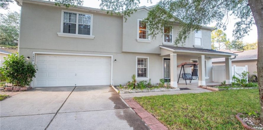 Casa en Clermont, Florida 5 dormitorios, 288.55 m2 № 1637086