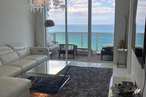 Condominio en alquiler en Sunny Isles Beach, Florida, 2 dormitorios, 145.86 m2 № 2073584 - foto 6