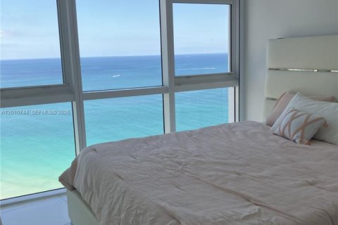Condominio en alquiler en Sunny Isles Beach, Florida, 2 dormitorios, 145.86 m2 № 2073584 - foto 14