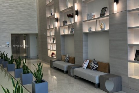 Condominio en alquiler en Sunny Isles Beach, Florida, 2 dormitorios, 145.86 m2 № 2073584 - foto 27