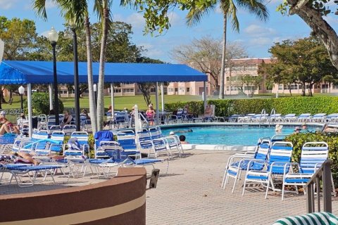 Condo in Sunrise, Florida, 2 bedrooms  № 1959821 - photo 29