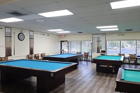 Condo in Sunrise, Florida, 2 bedrooms  № 1959821 - photo 18