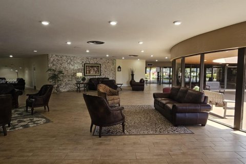 Condo in Sunrise, Florida, 2 bedrooms  № 1959821 - photo 22