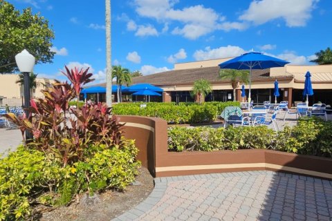 Condo in Sunrise, Florida, 2 bedrooms  № 1959821 - photo 30