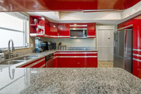 Купить виллу или дом в Сарасота, Флорида 7 комнат, 152.17м2, № 1805339 - фото 26