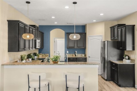 Casa en venta en Kissimmee, Florida, 5 dormitorios, 273.13 m2 № 2385754 - foto 14