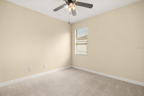 Casa en venta en Kissimmee, Florida, 5 dormitorios, 273.13 m2 № 2385754 - foto 29