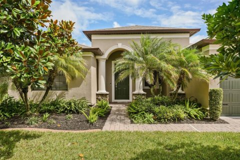 Casa en venta en Kissimmee, Florida, 5 dormitorios, 273.13 m2 № 2385754 - foto 3