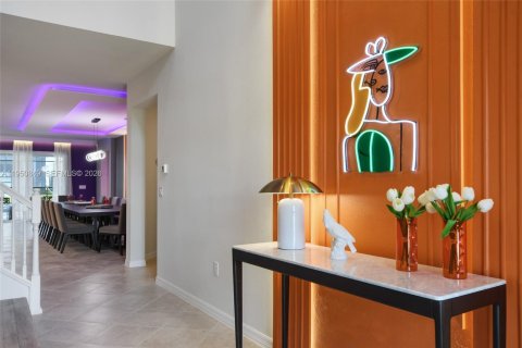 Купить виллу или дом в Клермон, Флорида 14 комнат, 374.77м2, № 2010130 - фото 11