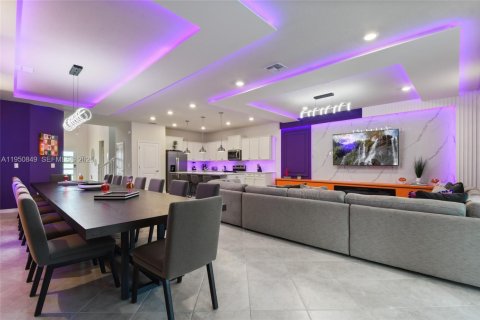 Купить виллу или дом в Клермон, Флорида 14 комнат, 374.77м2, № 2010130 - фото 18