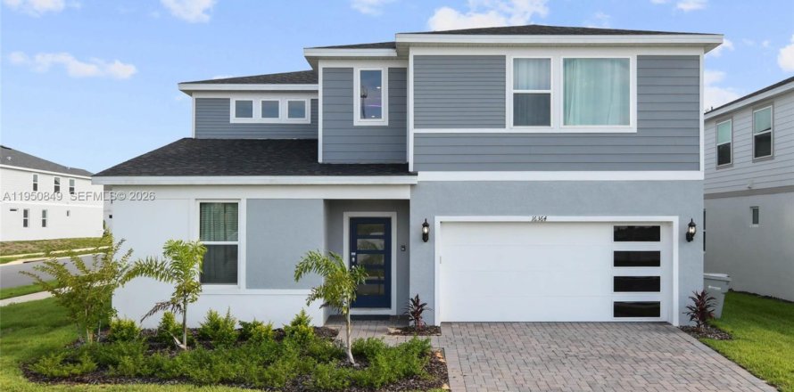 Дом в Клермон, Флорида 14 комнат, 374.77м2 № 2010130