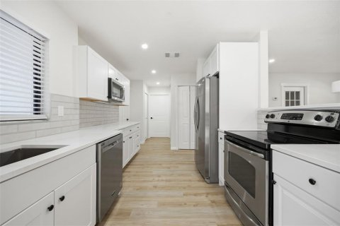 Villa ou maison à vendre à Hudson, Floride: 3 chambres, 130.06 m2 № 2418809 - photo 13