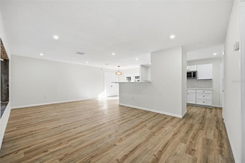 Villa ou maison à vendre à Hudson, Floride: 3 chambres, 130.06 m2 № 2418809 - photo 8