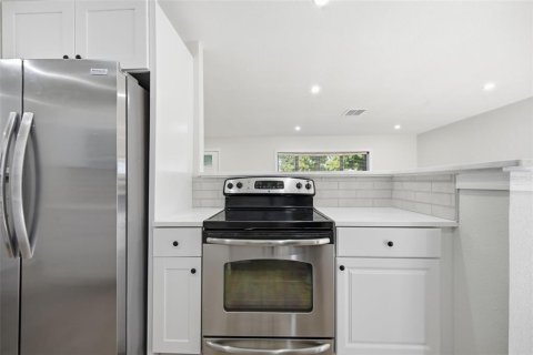 Villa ou maison à vendre à Hudson, Floride: 3 chambres, 130.06 m2 № 2418809 - photo 11