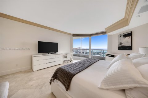 Condominio en venta en Aventura, Florida, 3 dormitorios, 245.26 m2 № 1865468 - foto 27