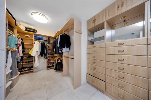 Condominio en venta en Aventura, Florida, 3 dormitorios, 245.26 m2 № 1865468 - foto 21