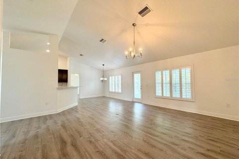 House in Ocala, Florida 4 bedrooms, 174.01 sq.m. № 1894387 - photo 5