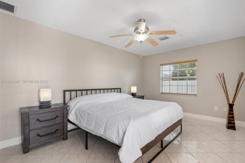 Купить виллу или дом в Майами, Флорида 3 спальни, 160.91м2, № 2026304 - фото 28