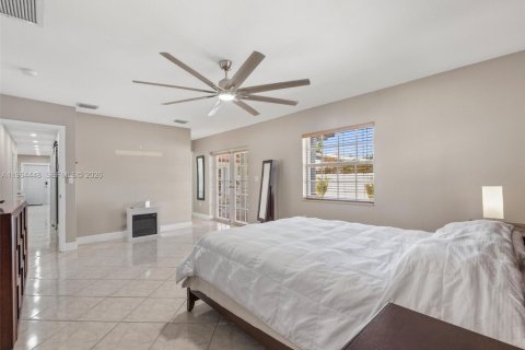 Купить виллу или дом в Майами, Флорида 3 спальни, 160.91м2, № 2026304 - фото 20