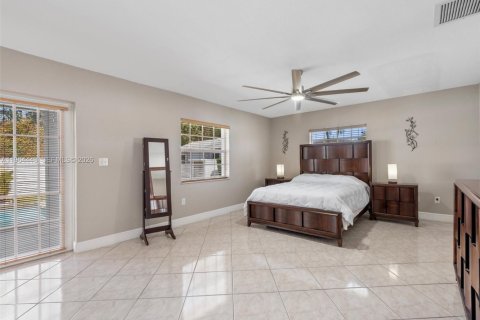 Купить виллу или дом в Майами, Флорида 3 спальни, 160.91м2, № 2026304 - фото 22