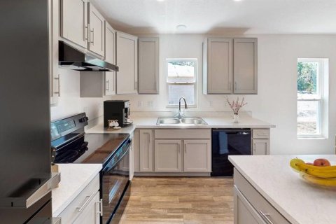 Casa en venta en Inverness, Florida, 3 dormitorios, 143.63 m2 № 1684884 - foto 3