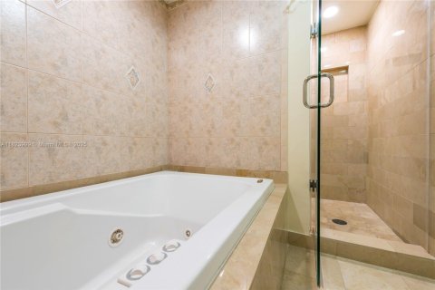 Copropriété à louer à Miami Beach, Floride: 1 chambre, 87.33 m2 № 1790909 - photo 13