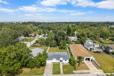 Villa ou maison à vendre à Largo, Floride: 2 chambres, 113.71 m2 № 2358800 - photo 2