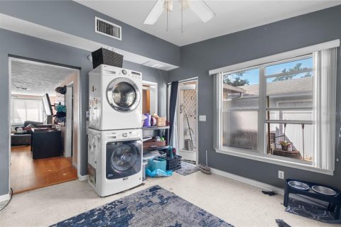 Villa ou maison à vendre à Largo, Floride: 2 chambres, 113.71 m2 № 2358800 - photo 15