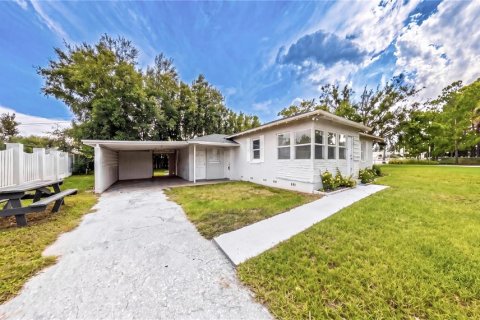 Villa ou maison à Tampa, Floride 3 chambres, 123.75 m2 № 2390898