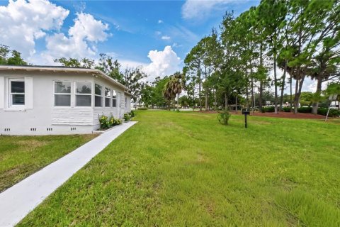 Villa ou maison à vendre à Tampa, Floride: 3 chambres, 123.75 m2 № 2390898 - photo 2