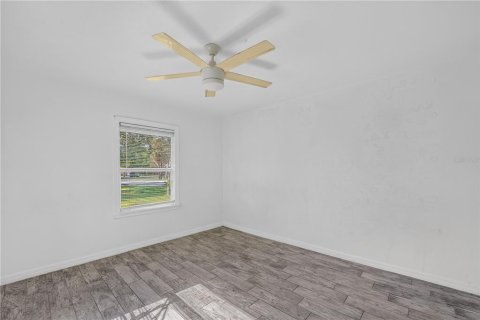 Villa ou maison à vendre à Tampa, Floride: 3 chambres, 123.75 m2 № 2390898 - photo 18