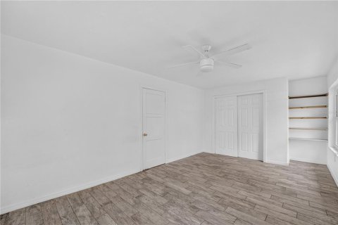 Villa ou maison à vendre à Tampa, Floride: 3 chambres, 123.75 m2 № 2390898 - photo 15