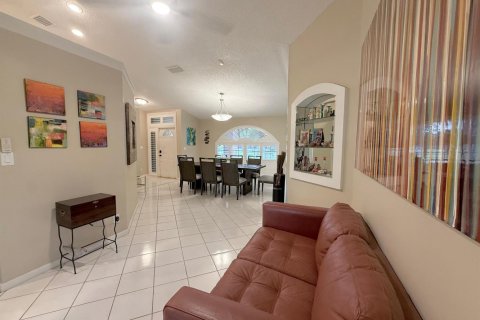House in Coral Springs, Florida 3 bedrooms, 202.34 sq.m. № 2173823 - photo 4