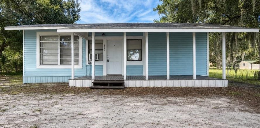 Villa ou maison à Lakeland, Floride 2 chambres, 112.6 m2 № 2420054