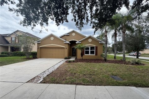 House in Haines City, Florida 4 bedrooms, 174.19 sq.m. № 2403684