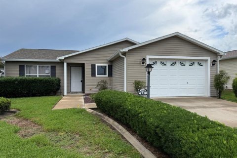 Casa en The Villages, Florida 3 dormitorios, 121.79 m2 № 2377907