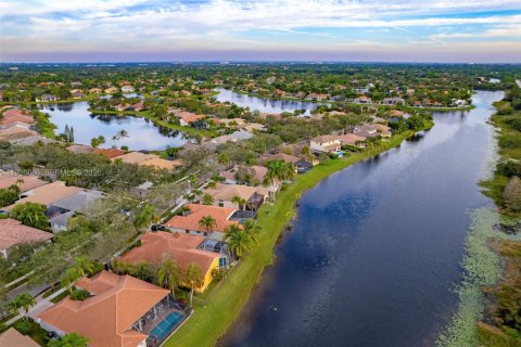 Casa en alquiler en Weston, Florida, 5 dormitorios, 267 m2 № 2054324 - foto 9