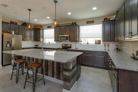 Touwnhouse à vendre à Lake Mary, Floride: 3 chambres, 203.18 m2 № 1902741 - photo 23