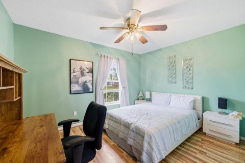 House in Port St. Lucie, Florida 3 bedrooms, 124.49 sq.m. № 2083379 - photo 13
