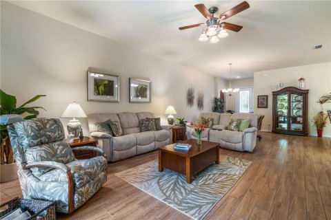 Touwnhouse à vendre à Ormond Beach, Floride: 2 chambres, 121.52 m2 № 1631918 - photo 9