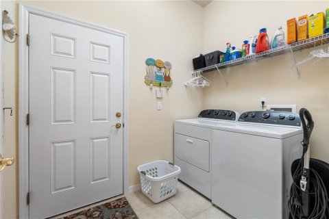 Townhouse in Ormond Beach, Florida 2 bedrooms, 121.52 sq.m. № 1631918 - photo 26